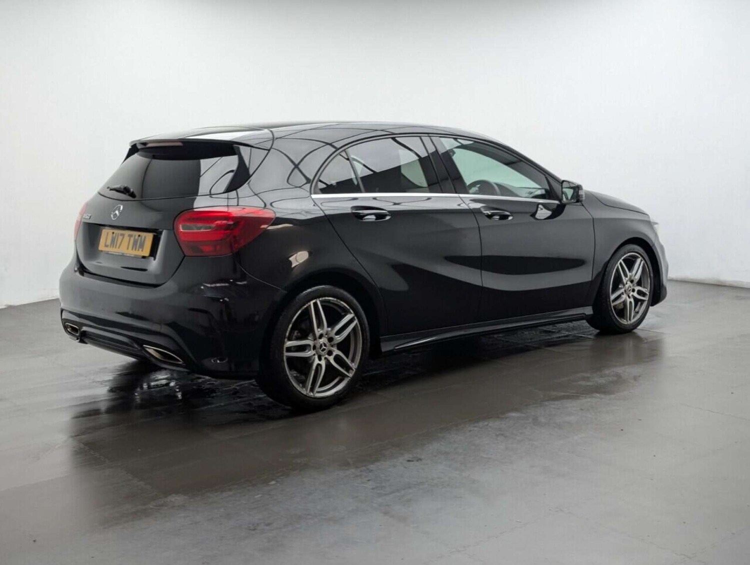 Used Mercedes-Benz A-Class 2017 for sale - 77714449: Photo 8
