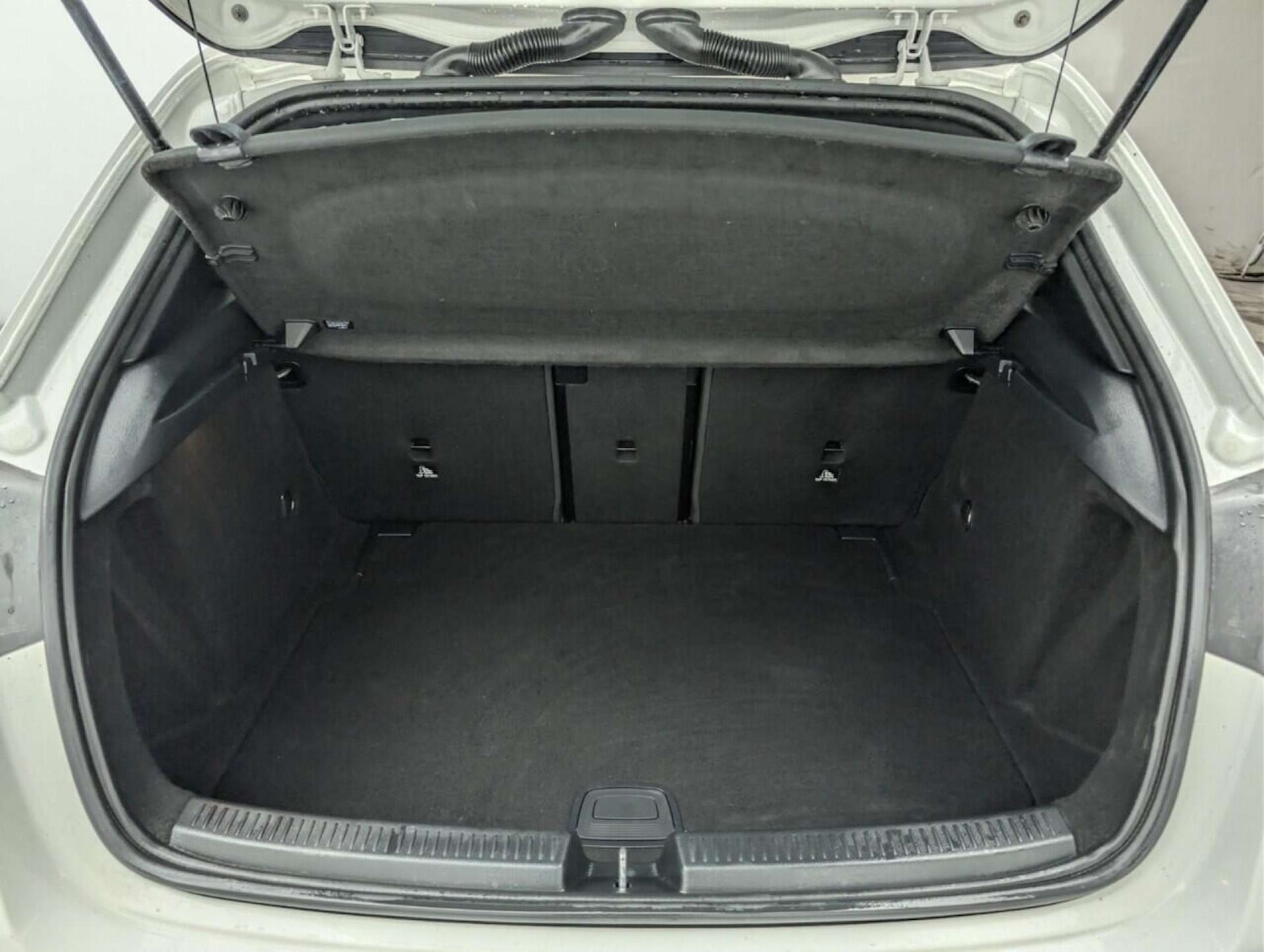 Used Mercedes-Benz A-Class 2019 for sale - 77762397: Photo 27