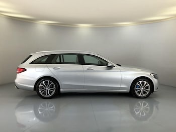 Used Mercedes-Benz C Class 2016 for sale - 76659011: Photo