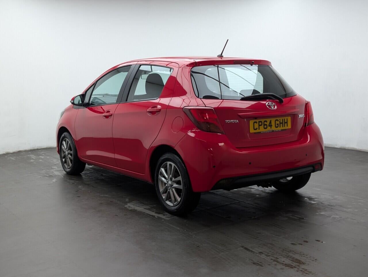 Used Toyota Yaris 2015 for sale - 77658825: Photo 18
