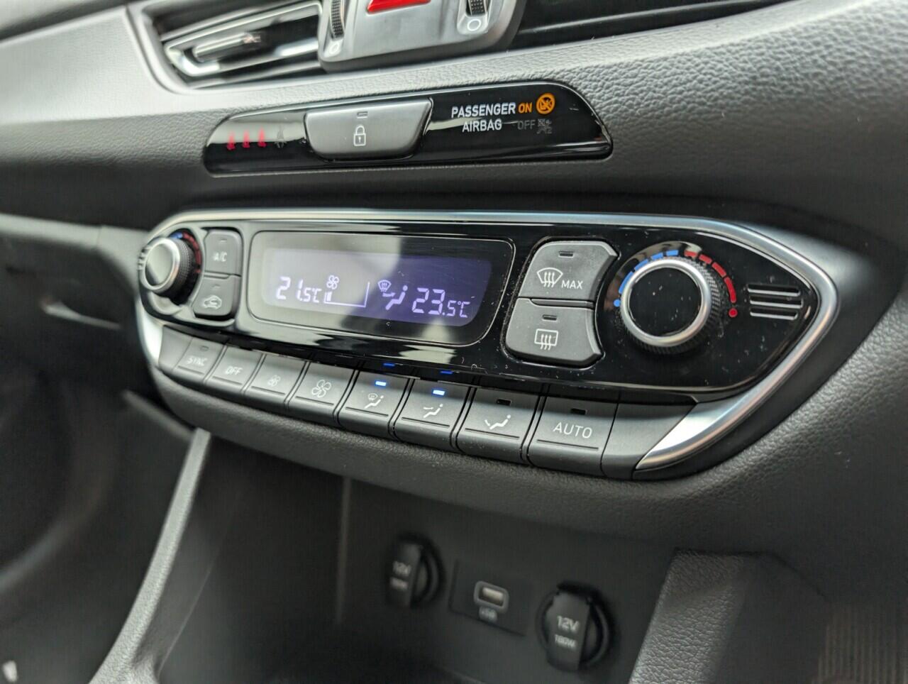 Used Hyundai i30 2023 for sale - 76424978: Photo 16