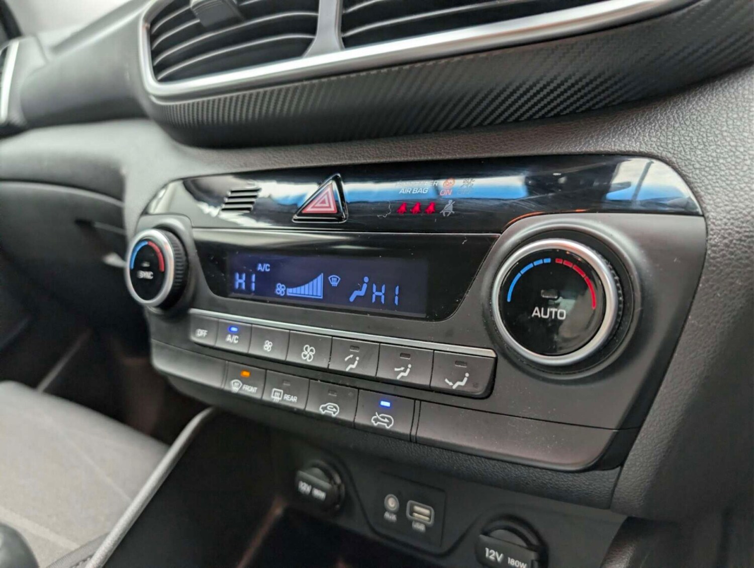 Used Hyundai TUCSON 2018 for sale - 77915401: Photo 32