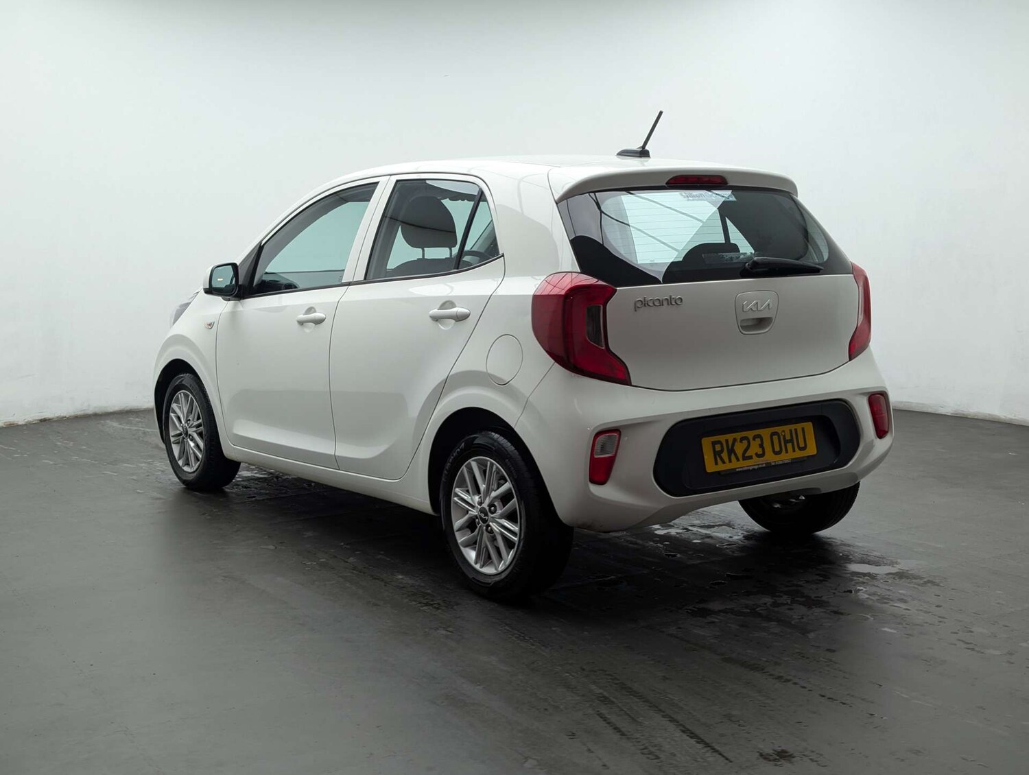 Used Kia Picanto 2023 for sale - 77915409: Photo 10