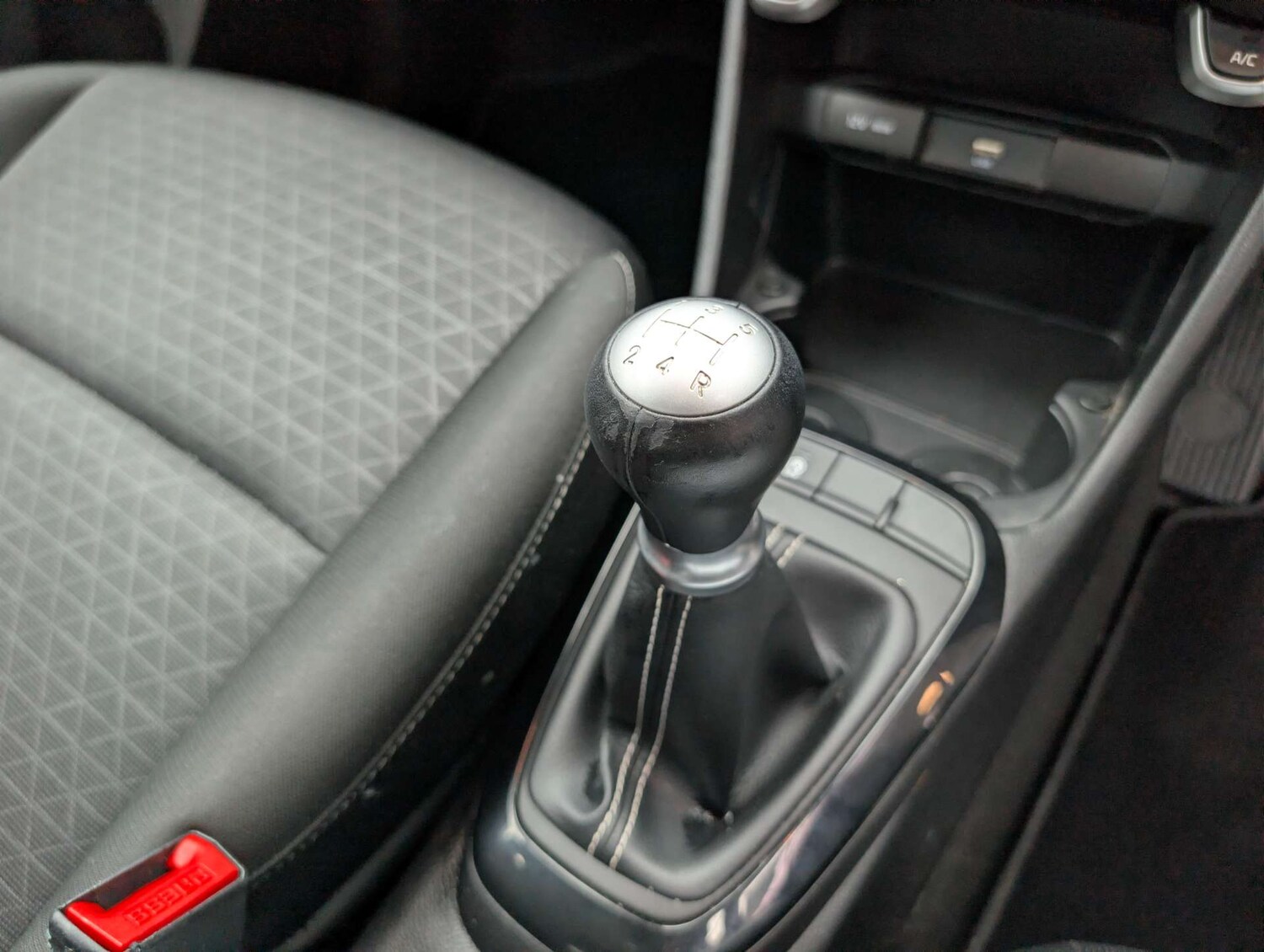 Used Kia Picanto 2023 for sale - 77915409: Photo 25