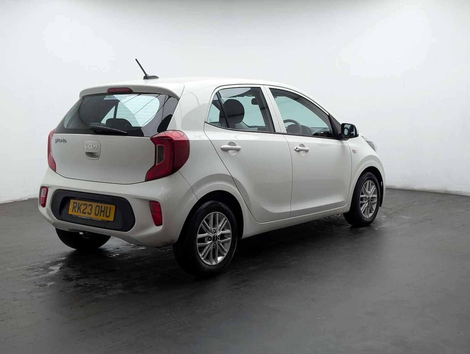 Used Kia Picanto 2023 for sale - 77915409: Photo 3