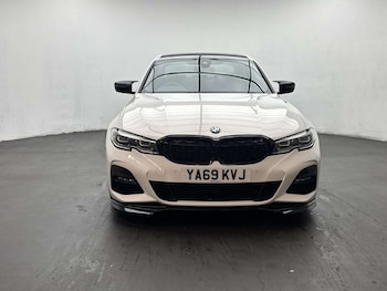 Used BMW 3 Series 2019 for sale - 79208476: Photo