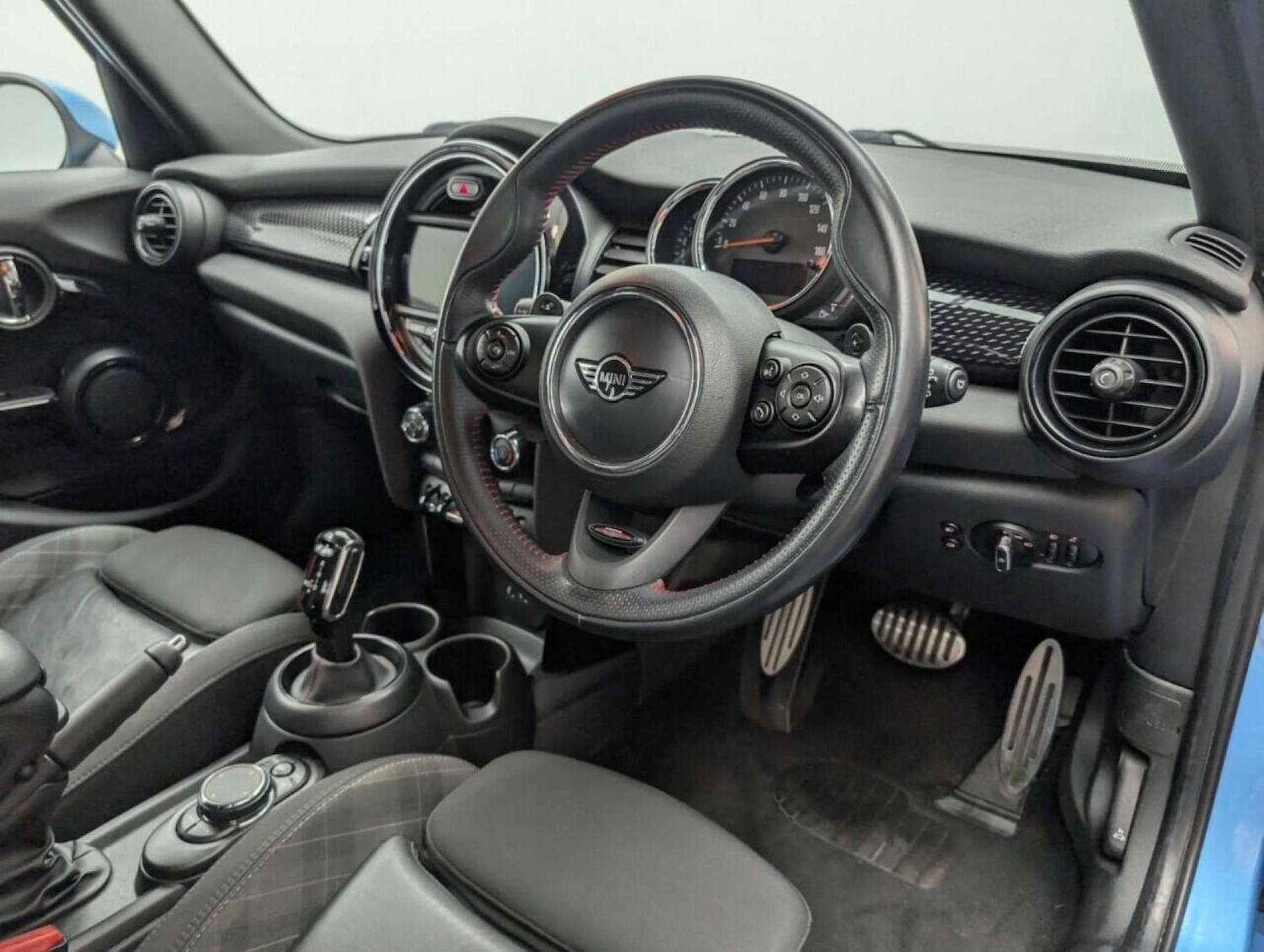 Used MINI Hatch 2018 for sale - 77713700: Photo 11