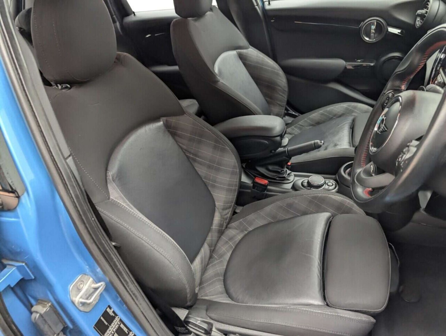 Used MINI Hatch 2018 for sale - 77713700: Photo 12