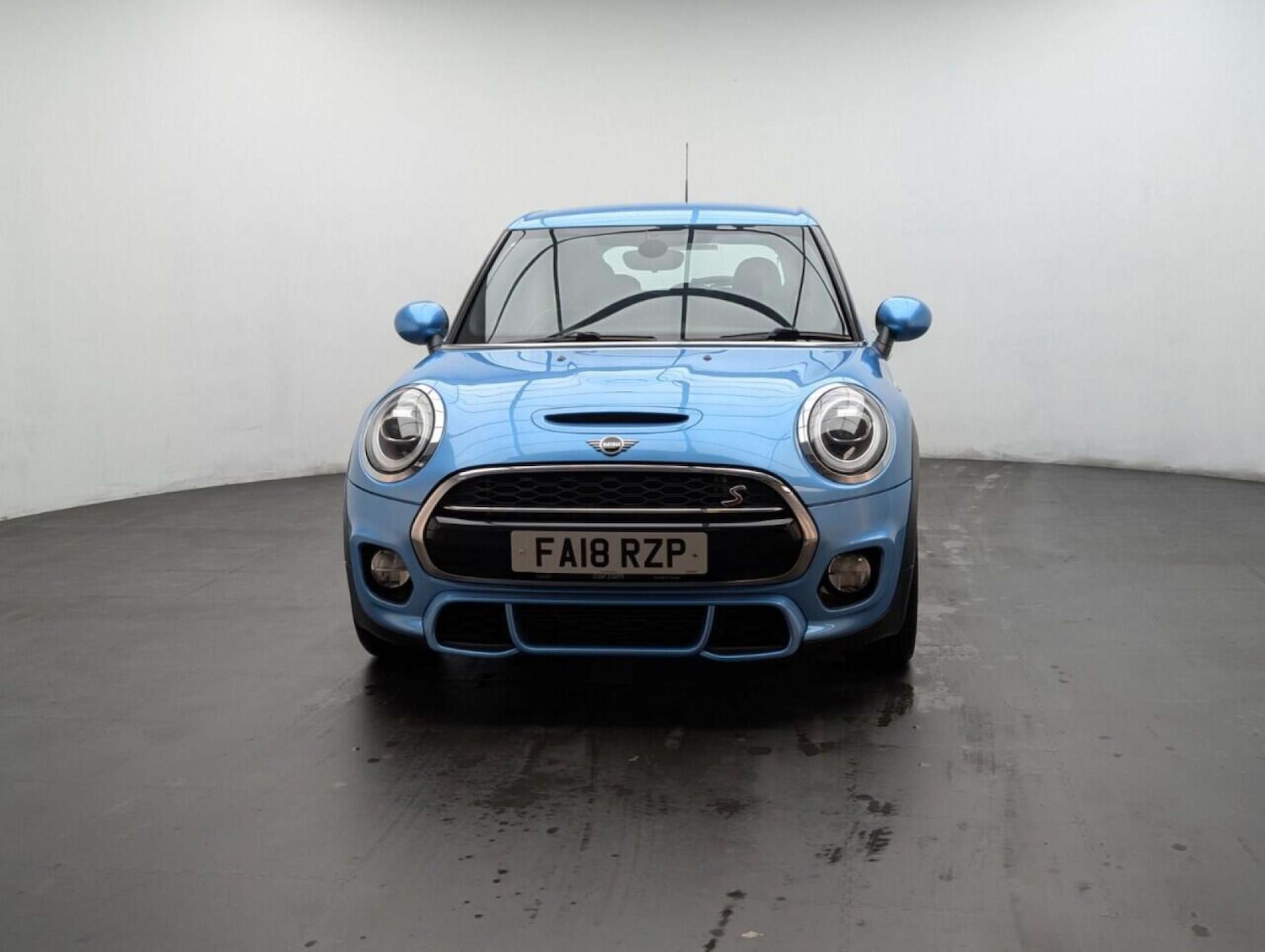 Used MINI Hatch 2018 for sale - 77713700: Photo 3