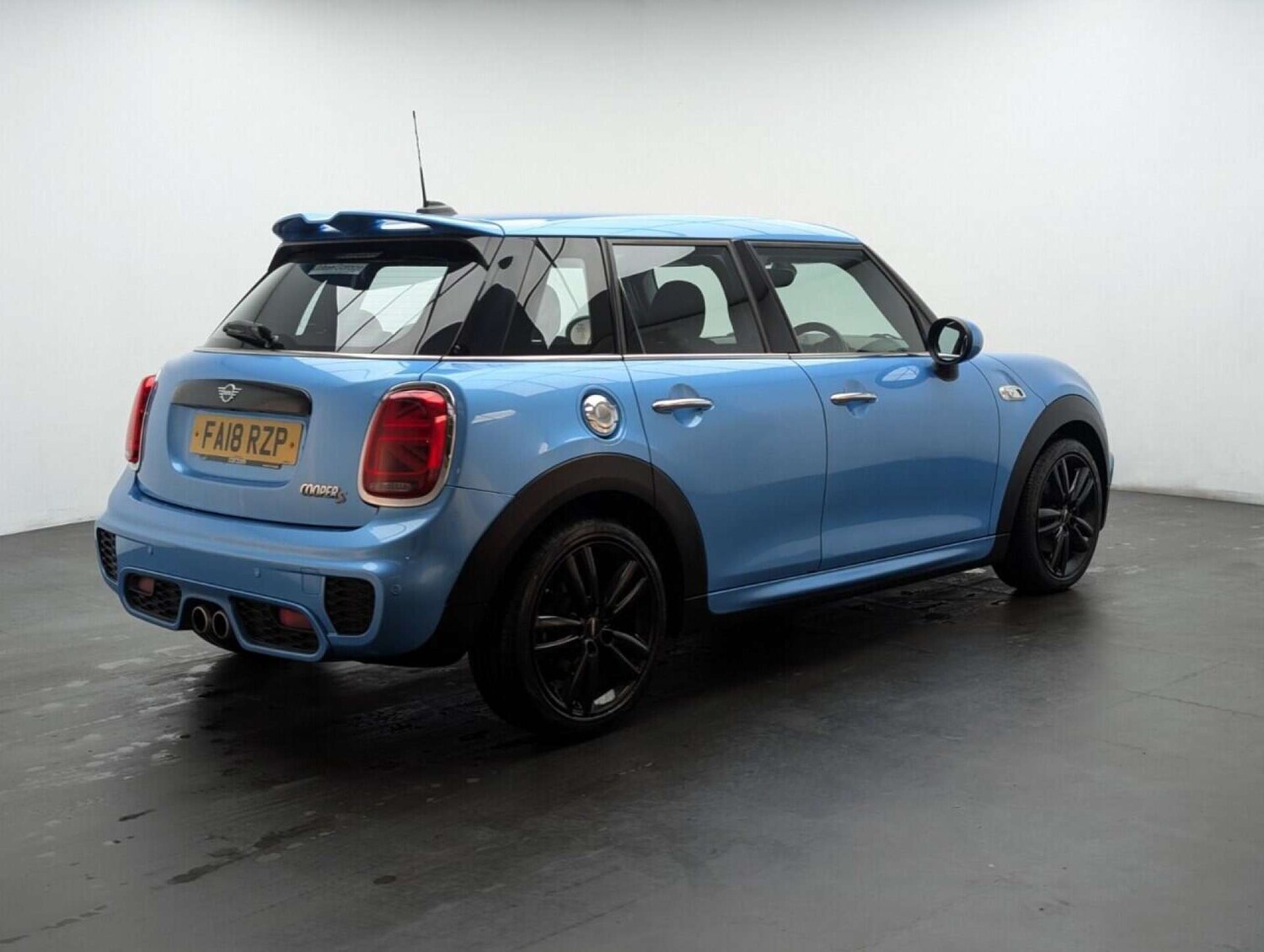 Used MINI Hatch 2018 for sale - 77713700: Photo 8