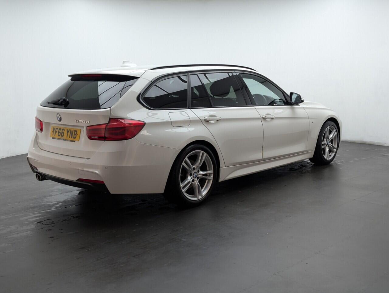 Used BMW 3 Series 2016 for sale - 76424360: Photo 8