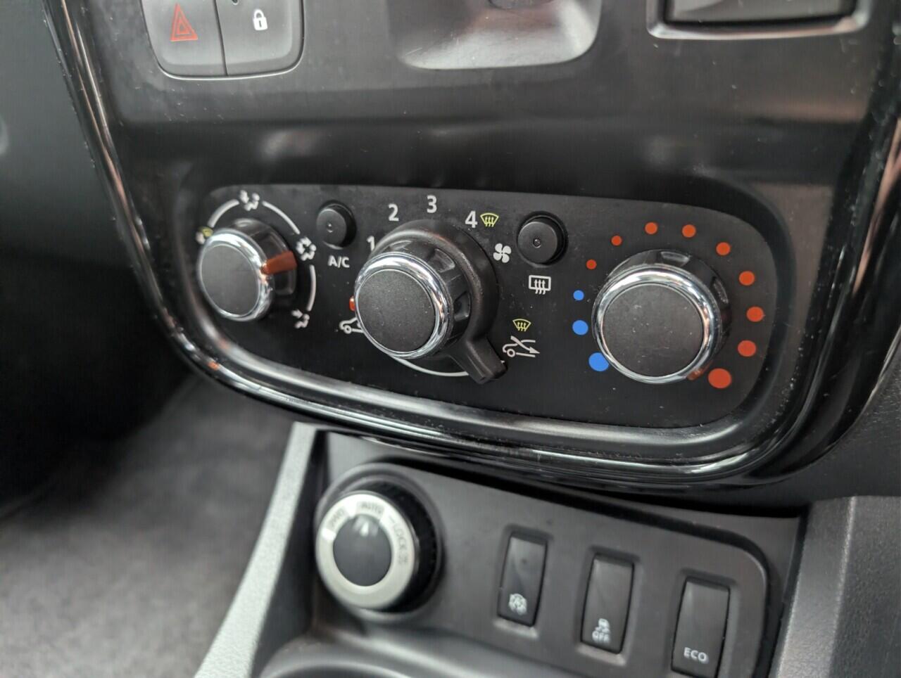 Used Dacia Duster 2016 for sale - 77291639: Photo 14