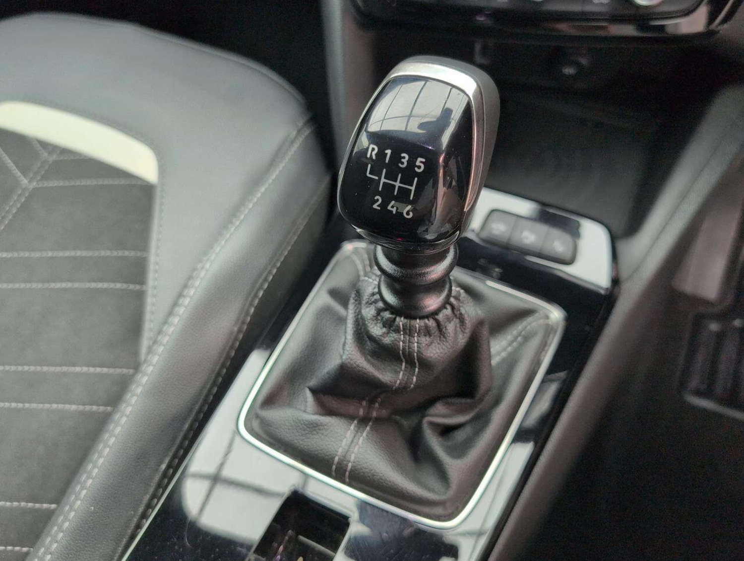 Used Vauxhall Mokka 2023 for sale - 77762307: Photo 17