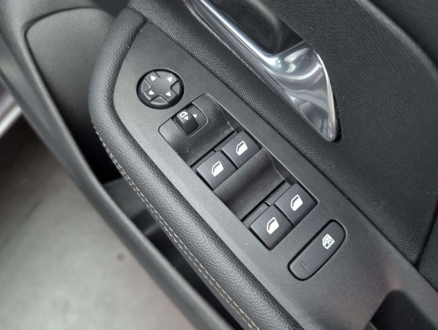 Used Vauxhall Mokka 2023 for sale - 77762307: Photo 22