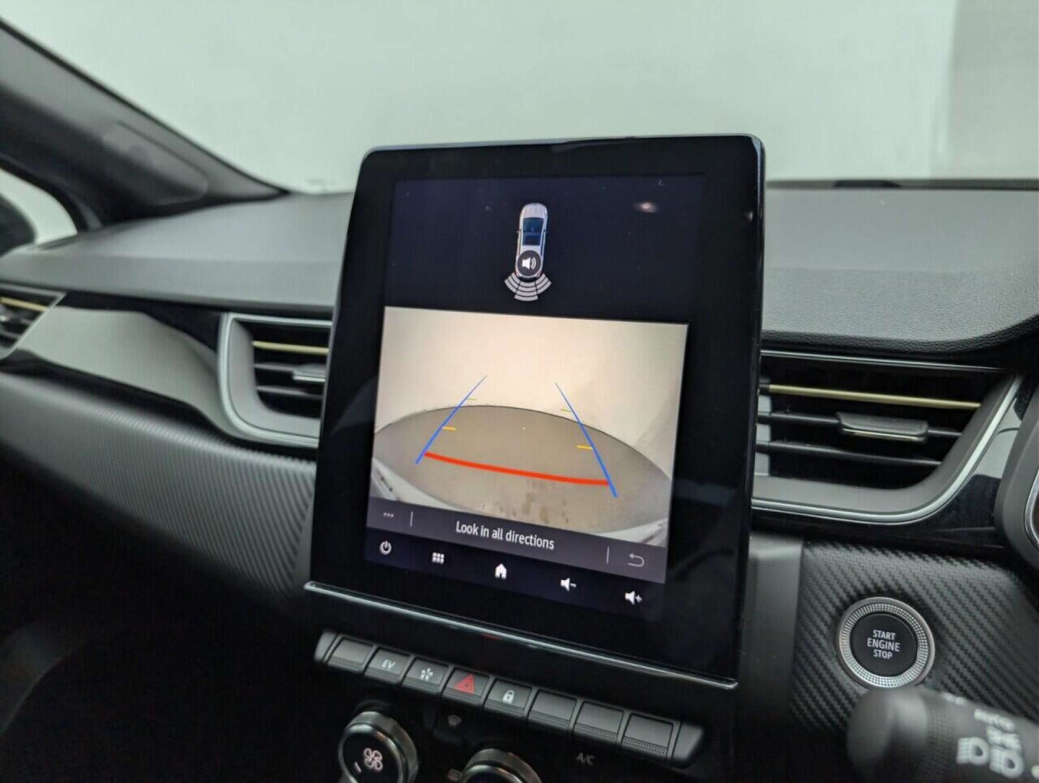 Used Renault Captur 2024 for sale - 77713000: Photo 15