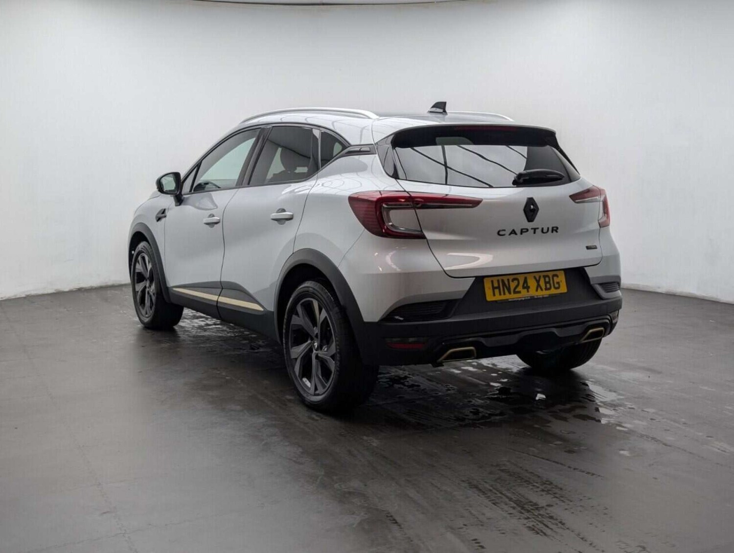 Used Renault Captur 2024 for sale - 77713000: Photo 6