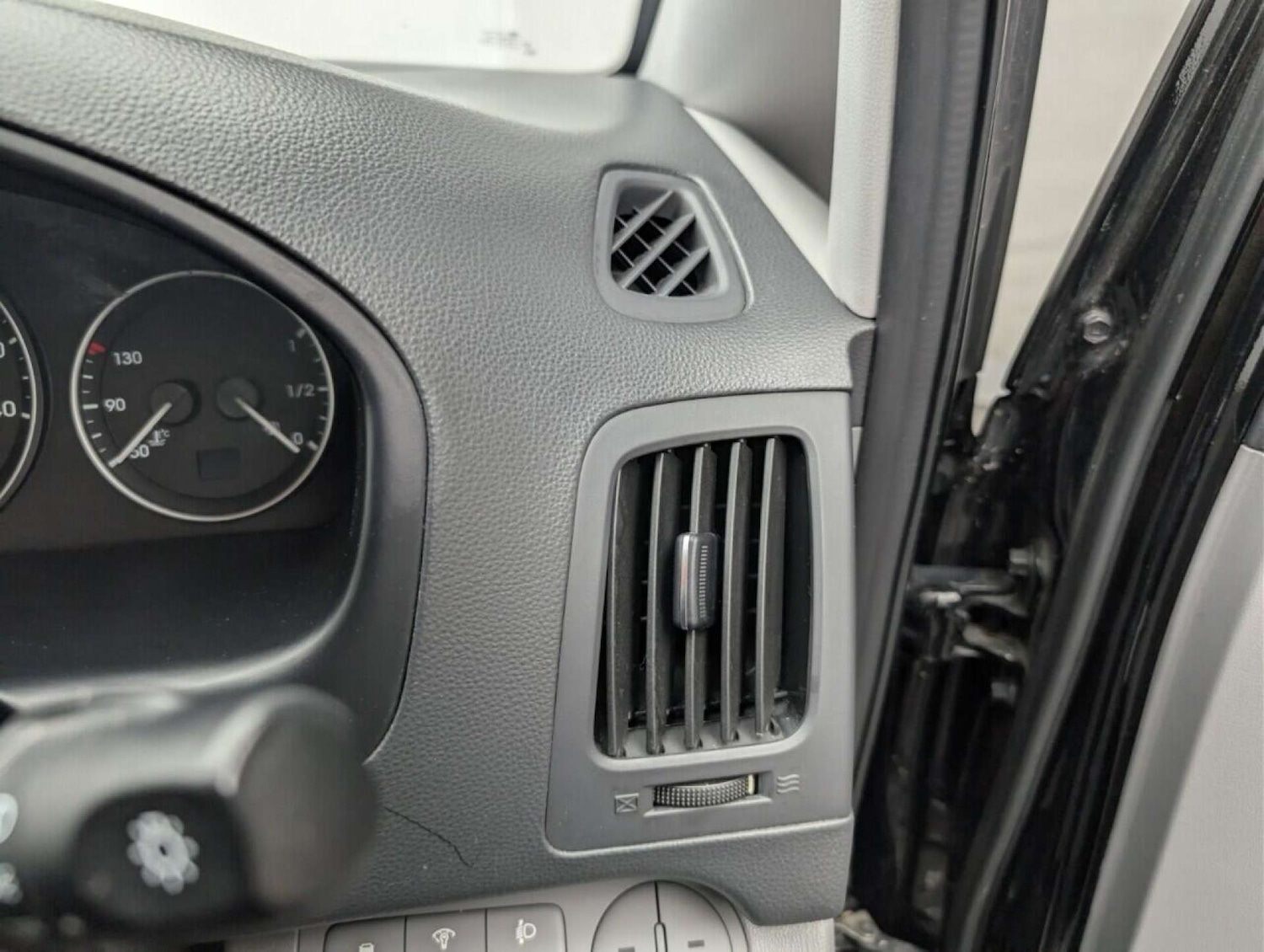 Used Hyundai i800 2016 for sale - 77714085: Photo 19