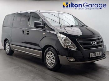 2016 - 2.5 CRDi SE MPV 5dr Diesel Manual Euro 6 (136 ps) BLUETOOTH+REAR PARKING SE