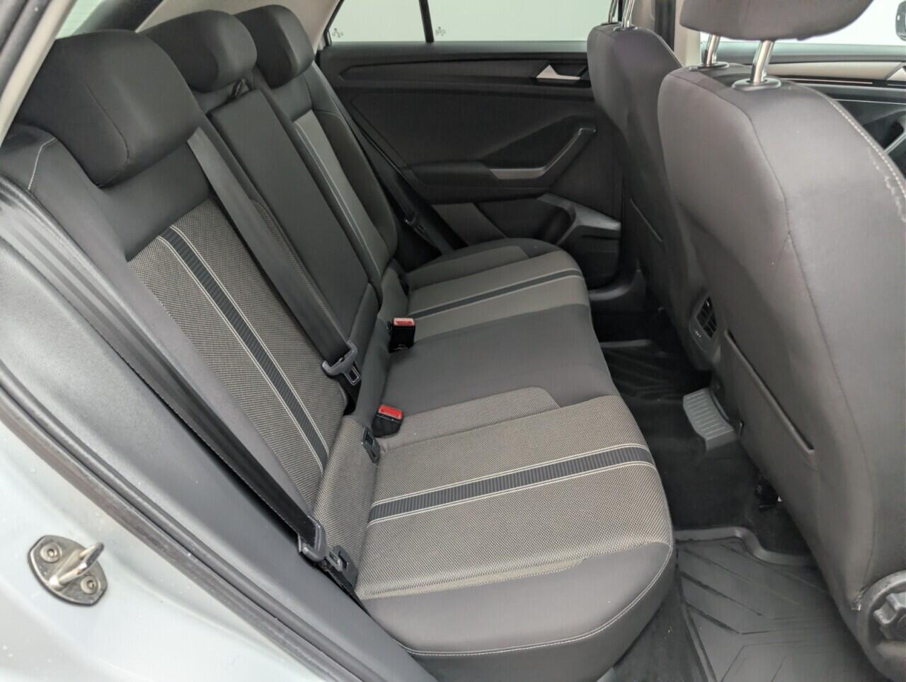 Used Volkswagen T-Roc 2018 for sale - 76742621: Photo 22