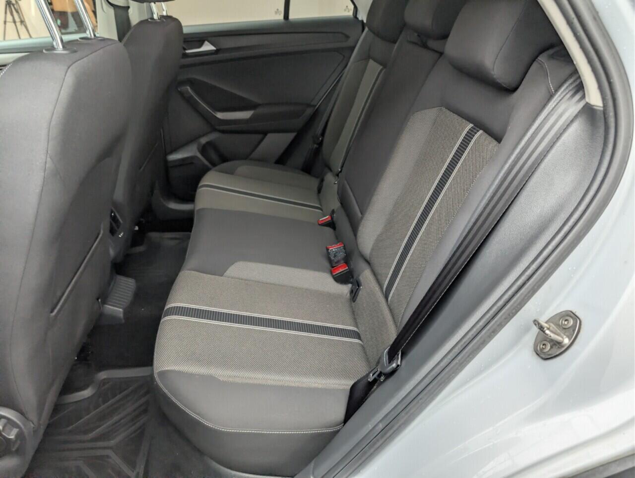 Used Volkswagen T-Roc 2018 for sale - 76742621: Photo 24