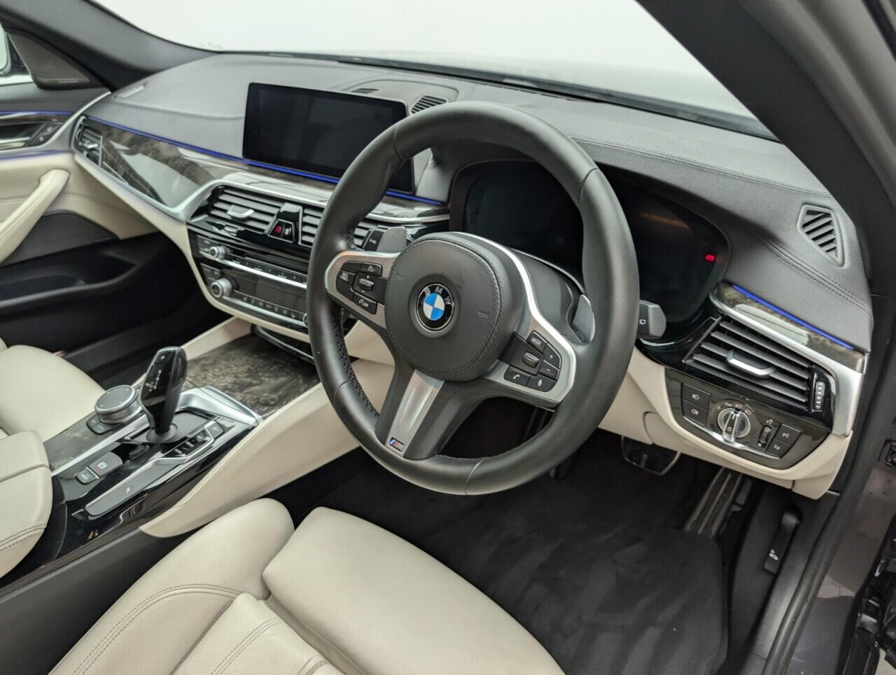 Used BMW 5 Series 2019 for sale - 76423852: Photo 10