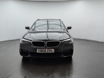 Used BMW 5 Series 2019 for sale - 76423852: Photo