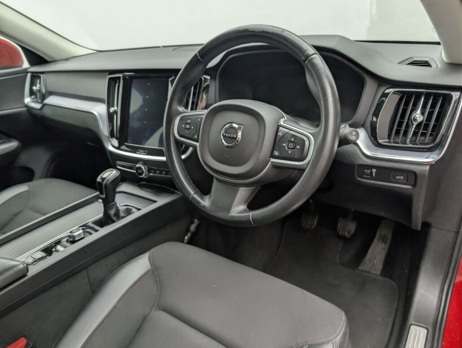 Used Volvo V60 2019 for sale - 77714225: Photo 11