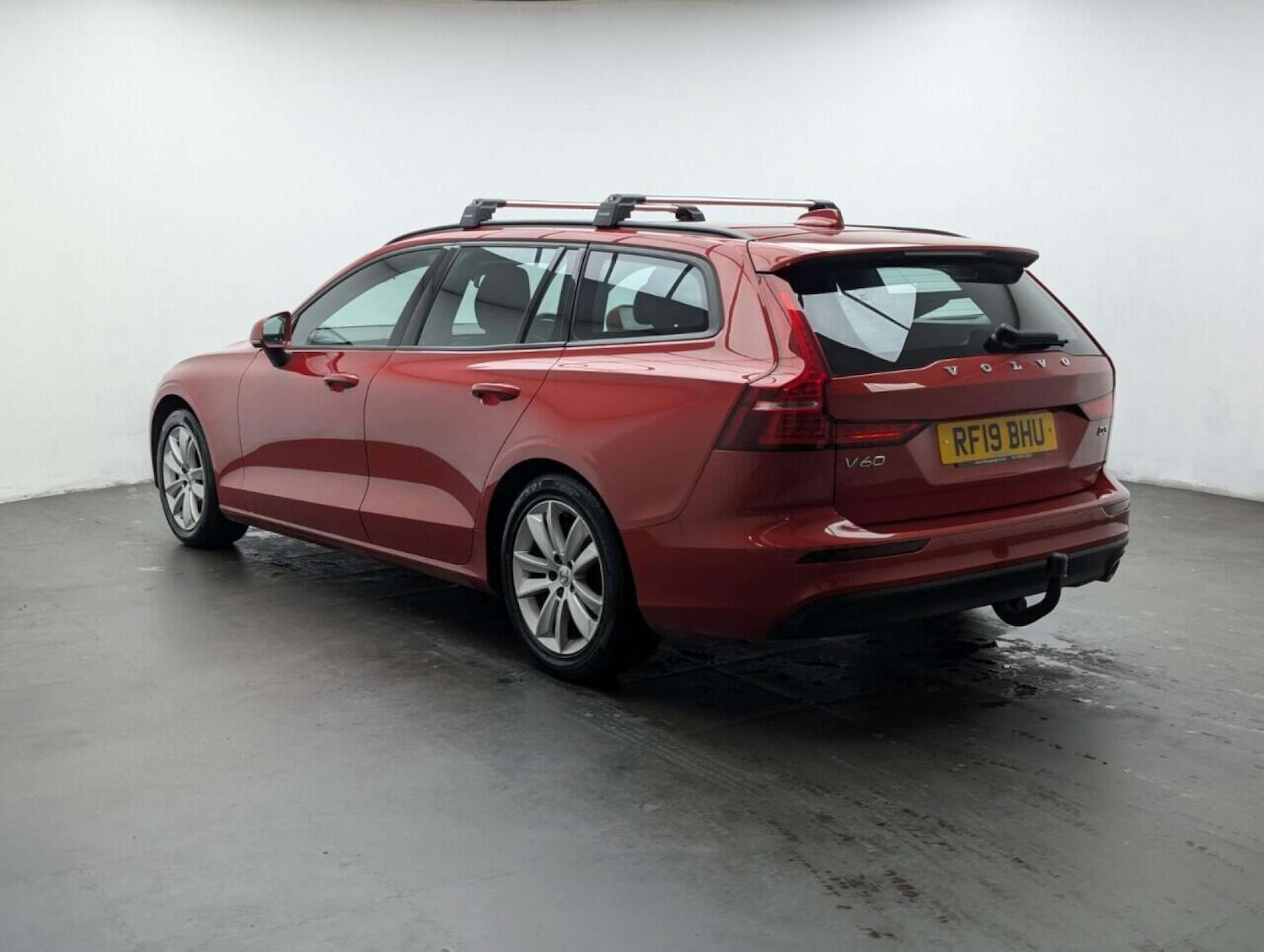 Used Volvo V60 2019 for sale - 77714225: Photo 6