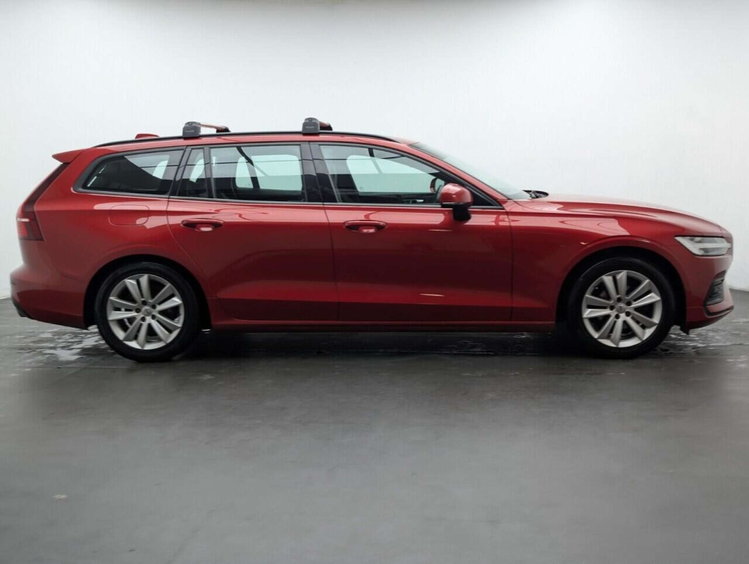 Used Volvo V60 2019 for sale - 77714225: Photo 9