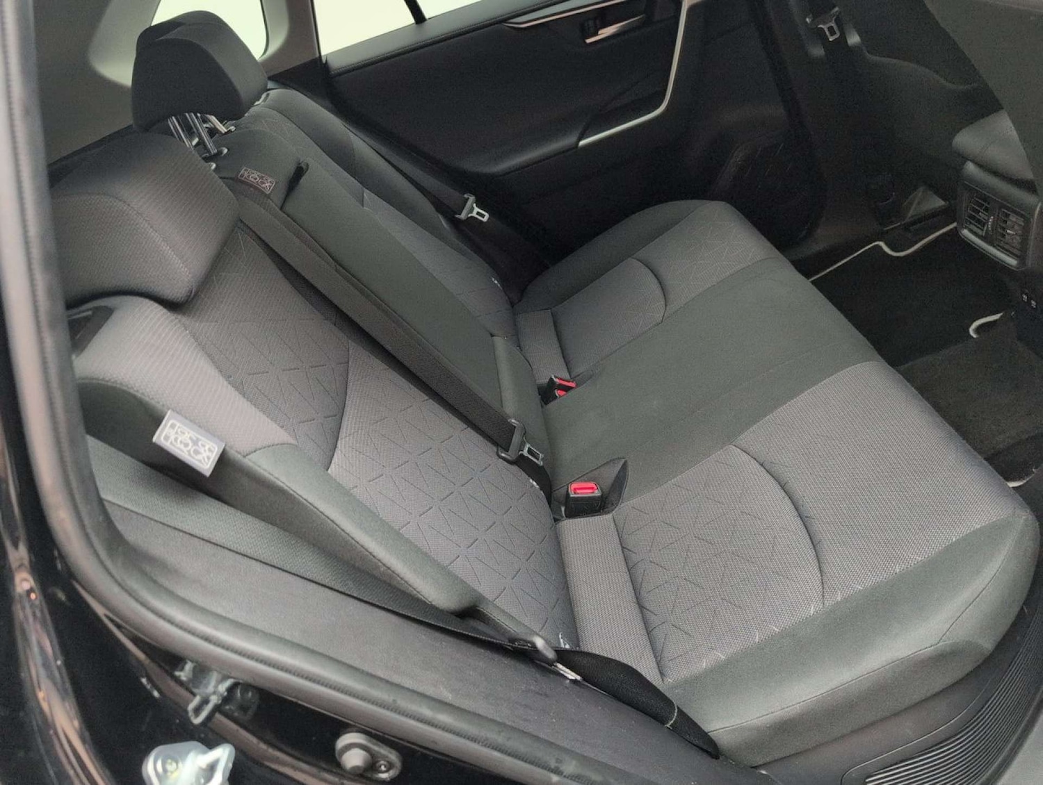 Used Toyota RAV4 2019 for sale - 77766963: Photo 24