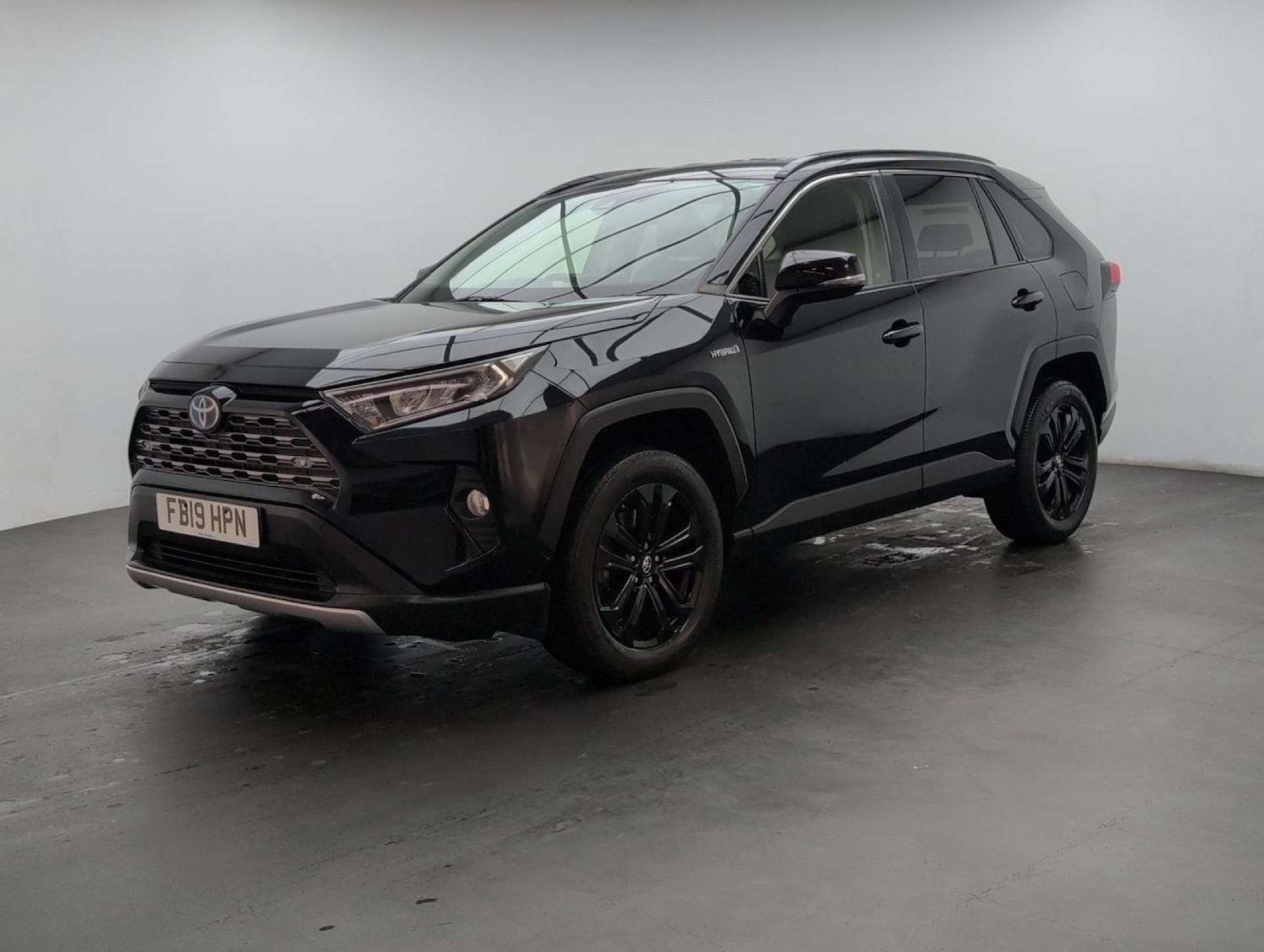 Used Toyota RAV4 2019 for sale - 77766963: Photo 4