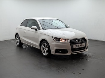 Used Audi A1 2018 for sale - 76743051: Photo