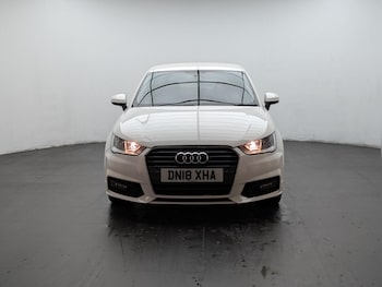 Used Audi A1 2018 for sale - 76743051: Photo