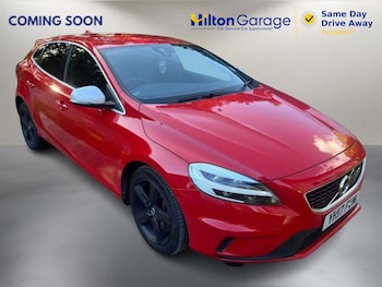 Used Volvo V40 2017 for sale - 78570585: Photo