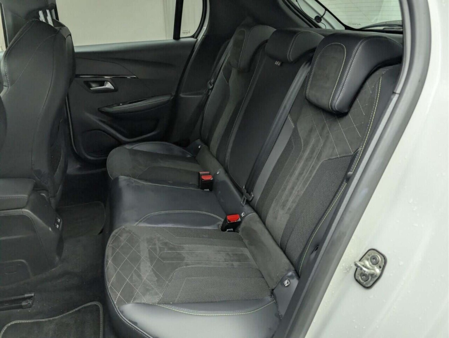 Used Peugeot E-208 2022 for sale - 77714240: Photo 25