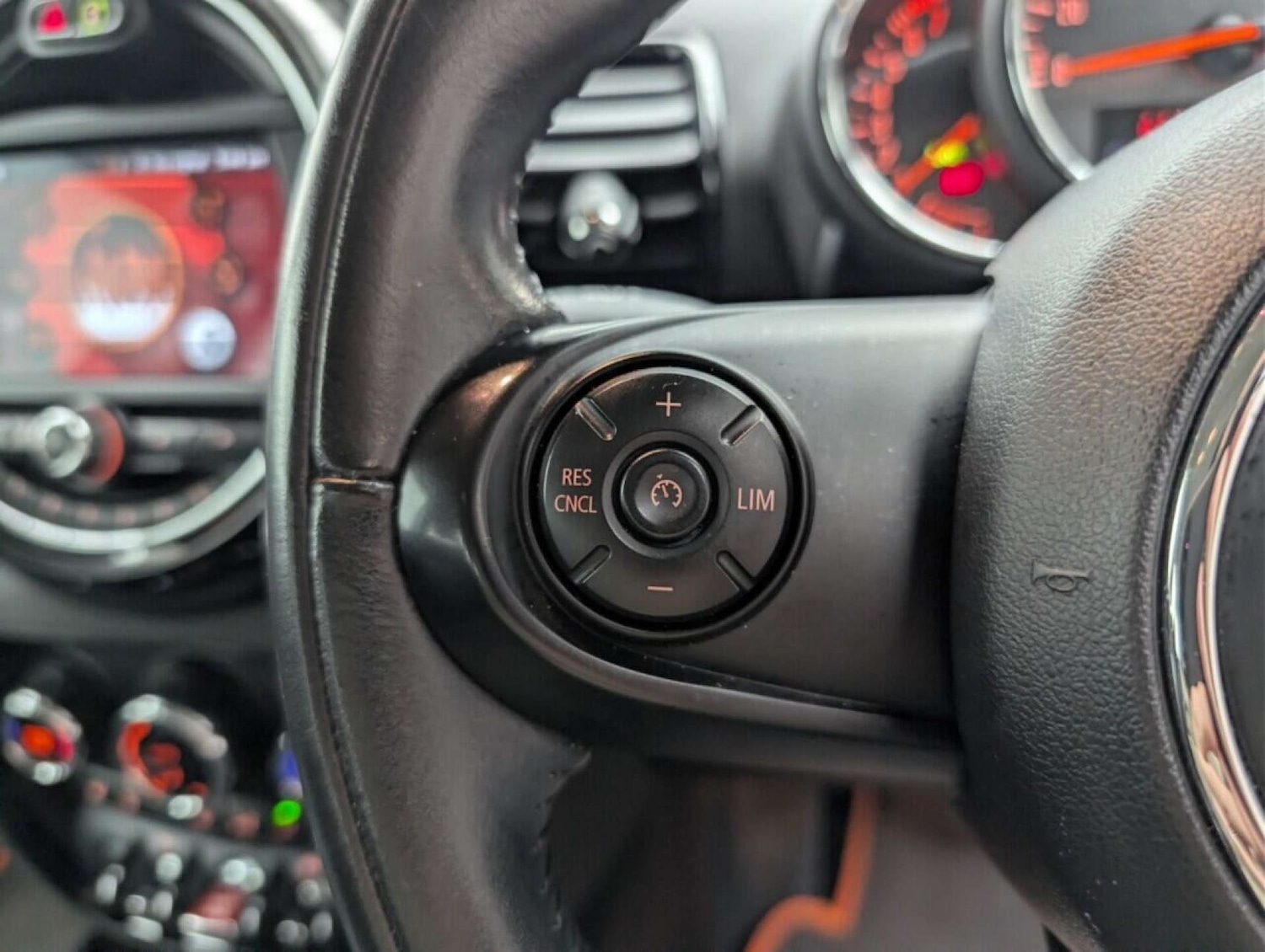 Used MINI Clubman 2019 for sale - 77713110: Photo 18