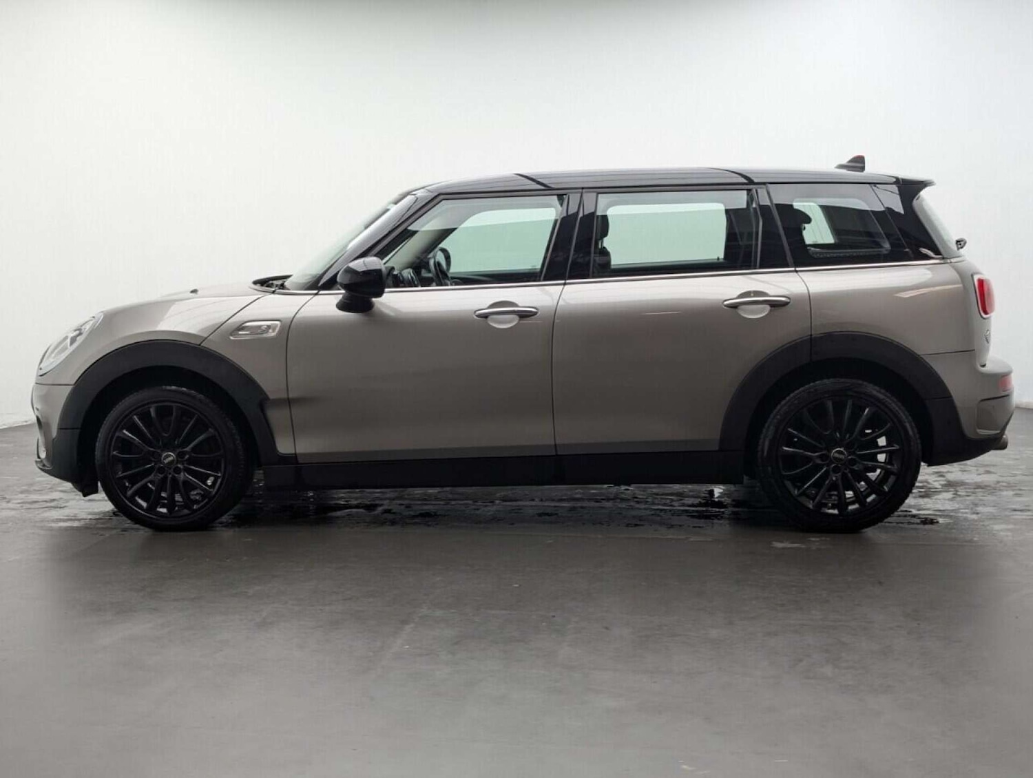 Used MINI Clubman 2019 for sale - 77713110: Photo 5