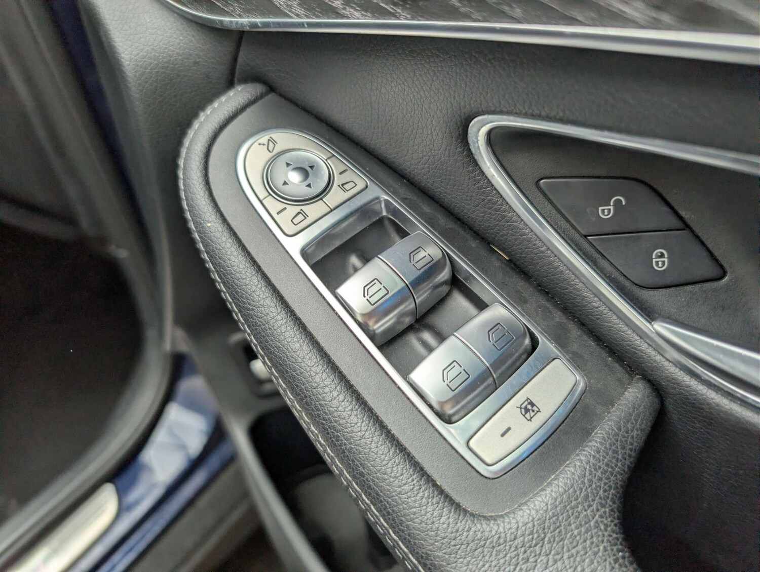 Used Mercedes-Benz GLC 2015 for sale - 78106772: Photo 34