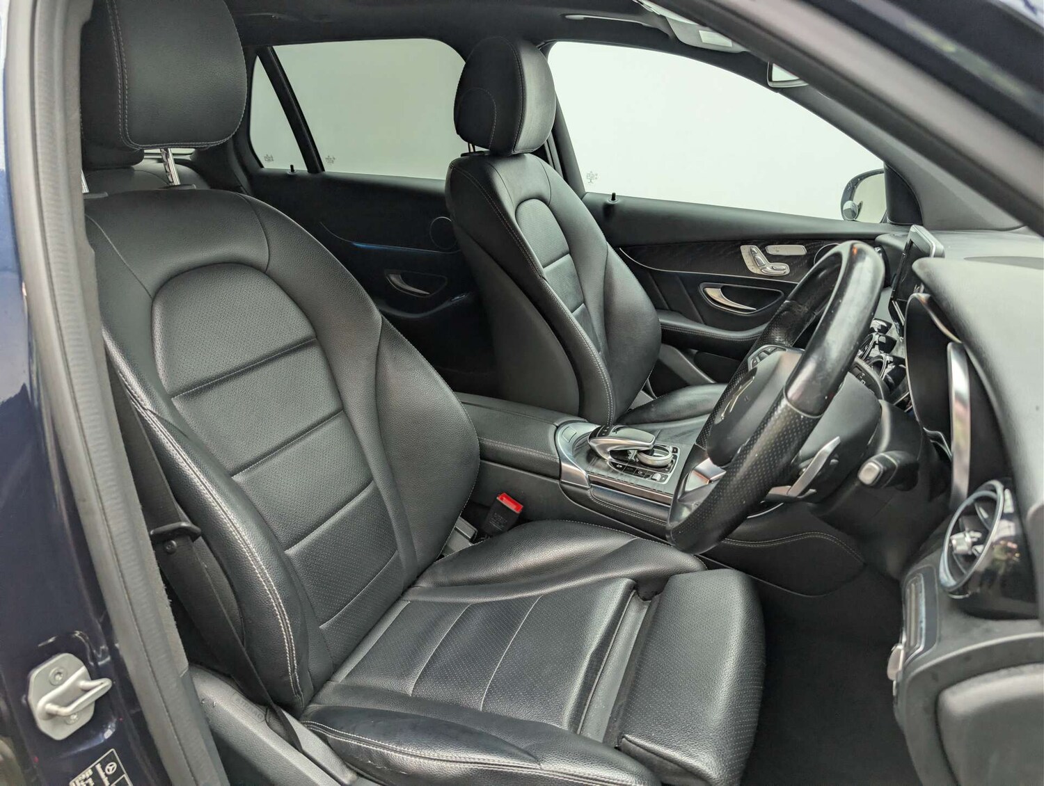 Used Mercedes-Benz GLC 2015 for sale - 78106772: Photo 35