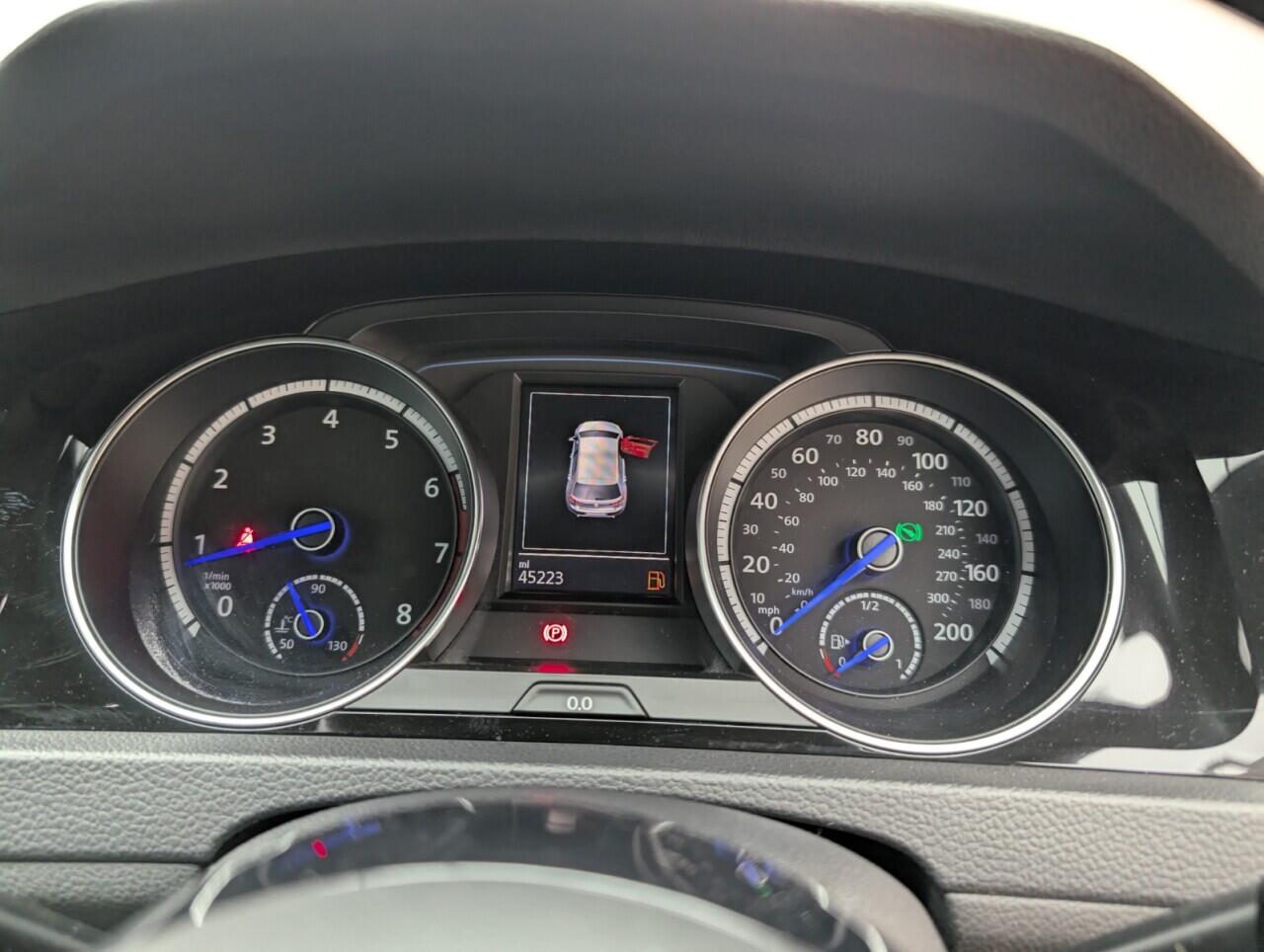 Used Volkswagen Golf 2015 for sale - 76425096: Photo 18