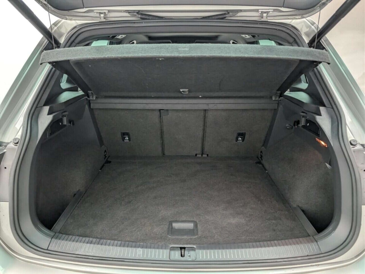 Used Volkswagen Tiguan 2018 for sale - 77714335: Photo 24