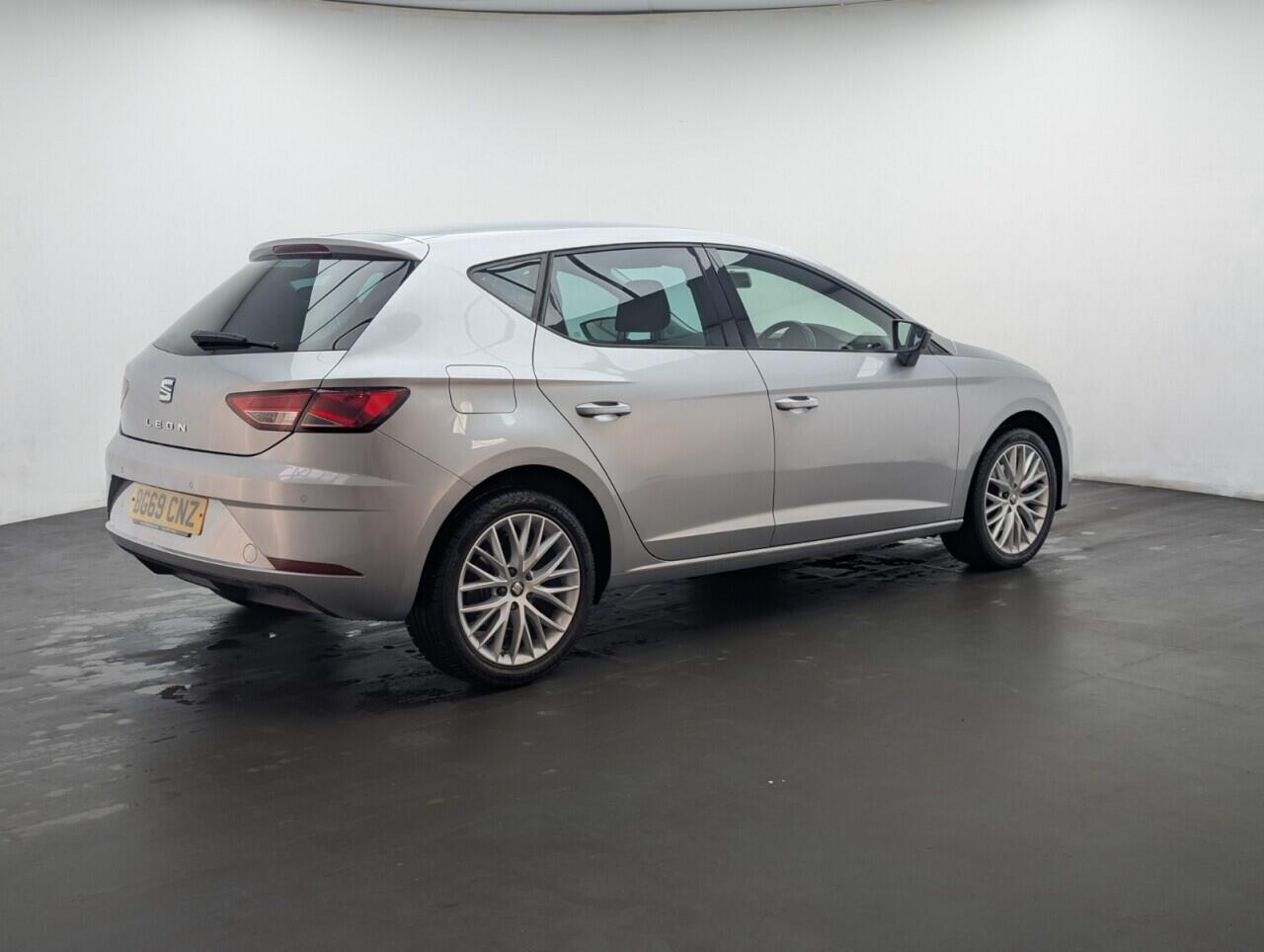 Used SEAT Leon 2019 for sale - 76537874: Photo 9