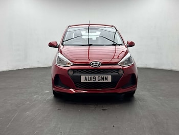 Used Hyundai i10 2019 for sale - 79353241: Photo