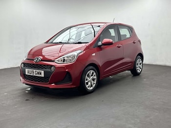 Used Hyundai i10 2019 for sale - 79353241: Photo