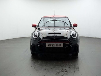 Used MINI Hatch 2021 for sale - 77713695: Photo