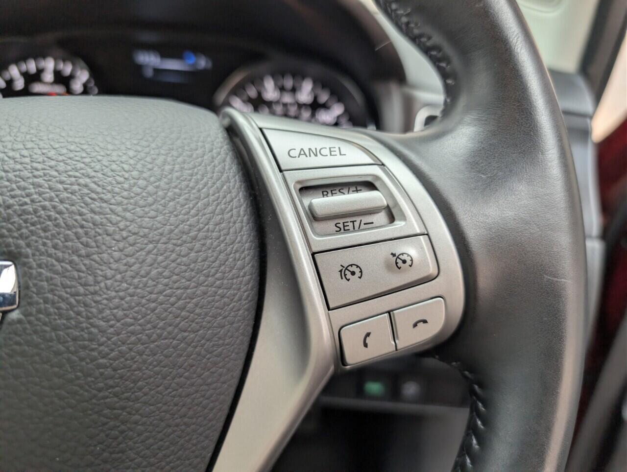 Used Nissan Pulsar 2015 for sale - 77060125: Photo 20