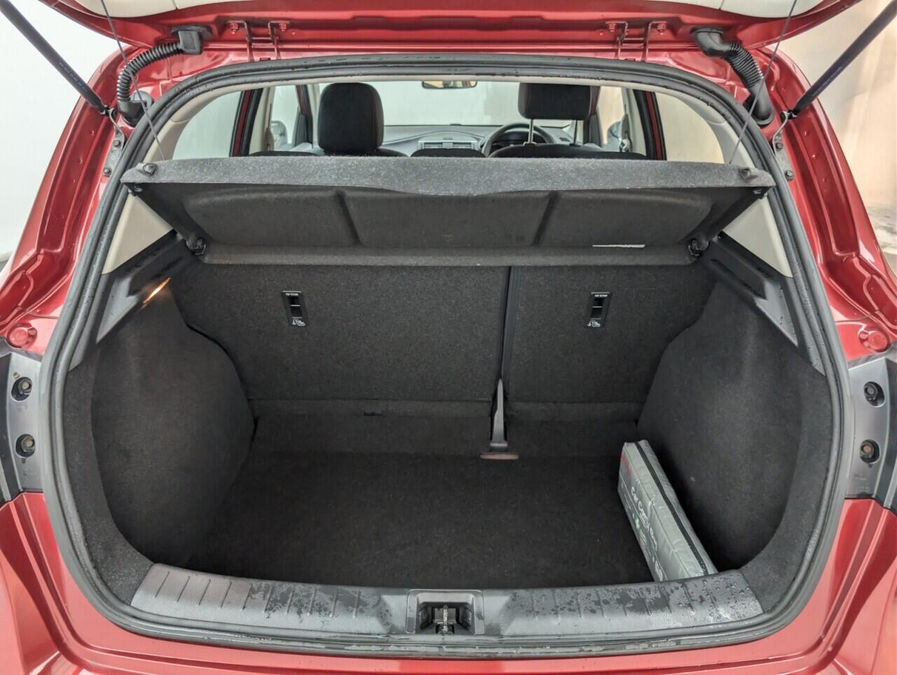 Used Nissan Pulsar 2015 for sale - 77060125: Photo 26