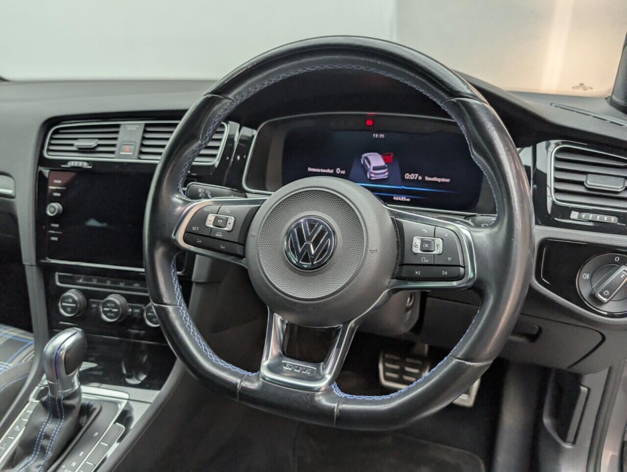 Used Volkswagen Golf 2017 for sale - 76423518: Photo 22