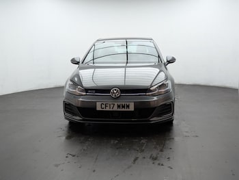 Used Volkswagen Golf 2017 for sale - 76423518: Photo