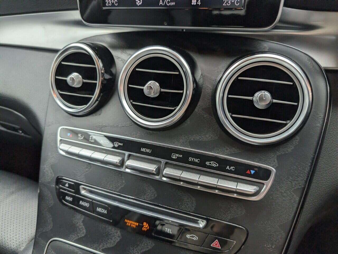 Used Mercedes-Benz GLC 2018 for sale - 76887156: Photo 15